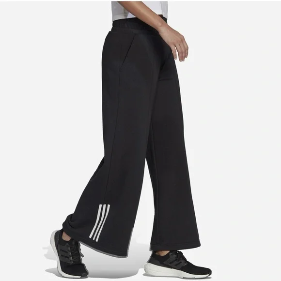 NWT Adidas Hyperglam Wide-Leg Sweatpants - Picture 2 of 5